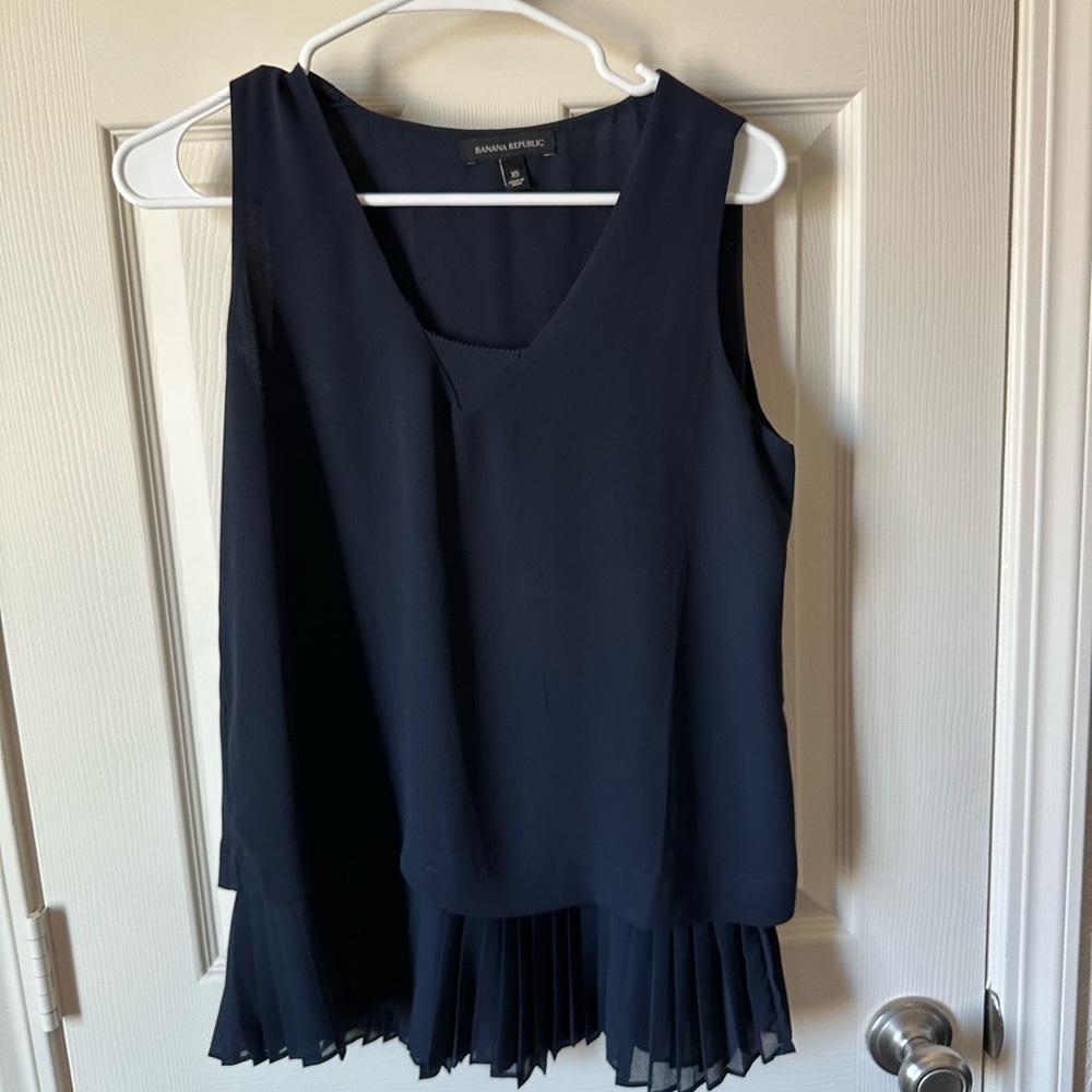 Banana Republic Navy Pleated Hem Layered Sleeveless Blouse Tank Top XS